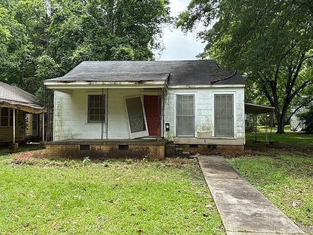 2nd image of 309 & 313 E 15th St