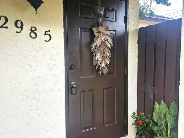 2985 GENOA Place #2985, West Palm Beach, FL 33406