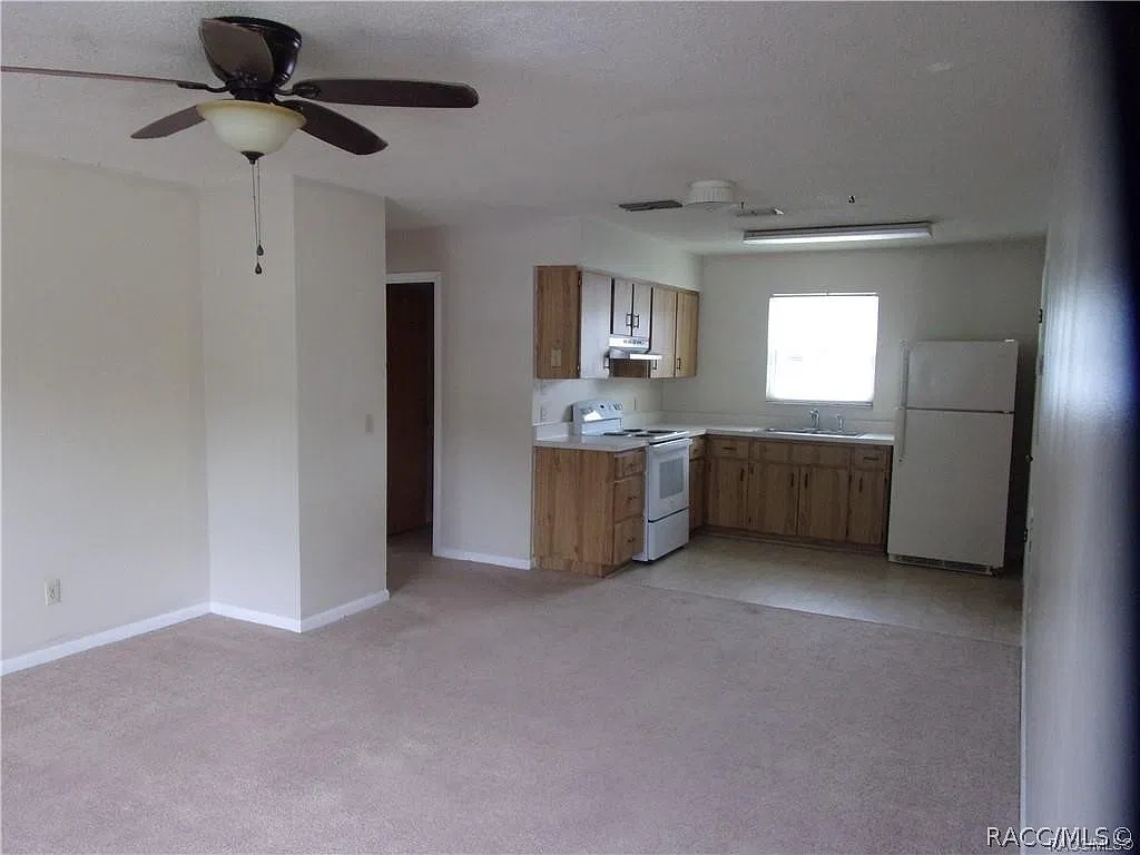 Carter Street Apartments — Photo 2