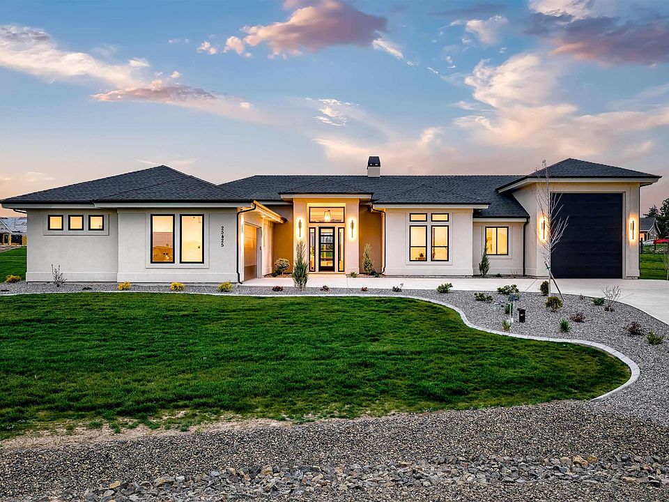 1st image of 25425 Bur Oak Pl