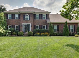 2210 Oakleaf Dr, Franklin, TN 37064
