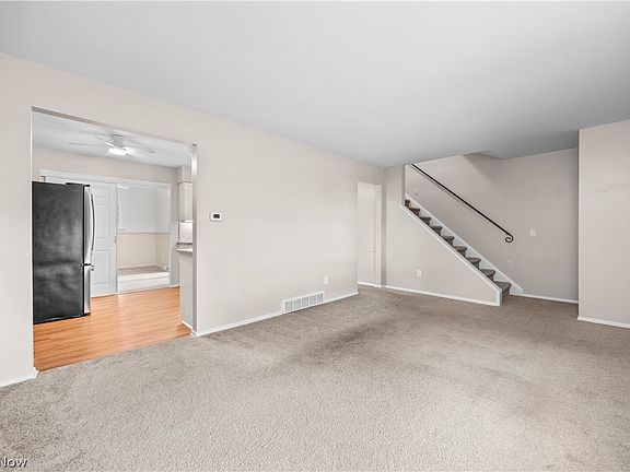 3rd image of 417 Longfellow St