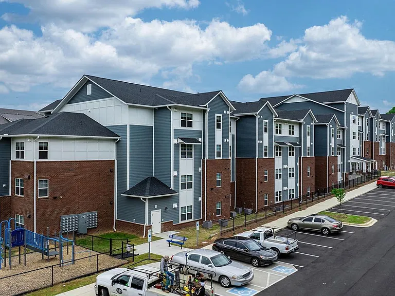 Northlake Center Apartments — Photo 26