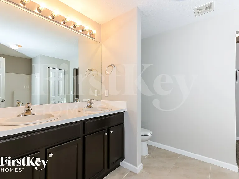 1939 SW Gold Ln — Photo 8
