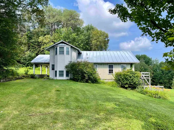 1900 Camp Munn Road, West Fairlee, VT 05083