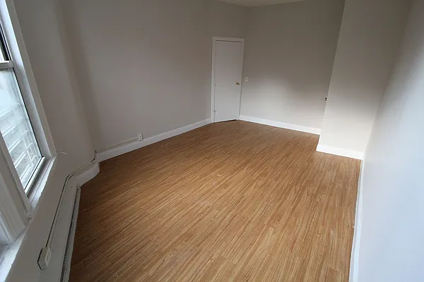 Rented by Bruma Realty LLC | media 14