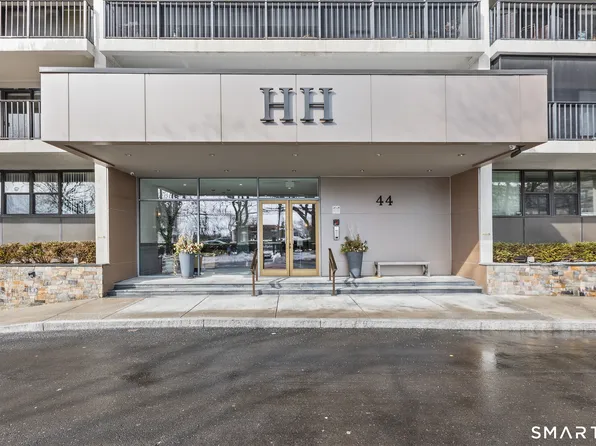 44 Strawberry Hill Avenue #8K, Stamford, CT 06902