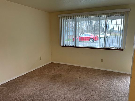 3rd image of 4504 76th St NE APT 8
