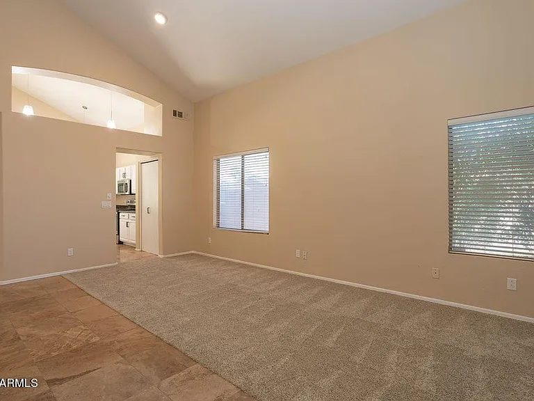 7457 W Melinda Ln — Photo 13
