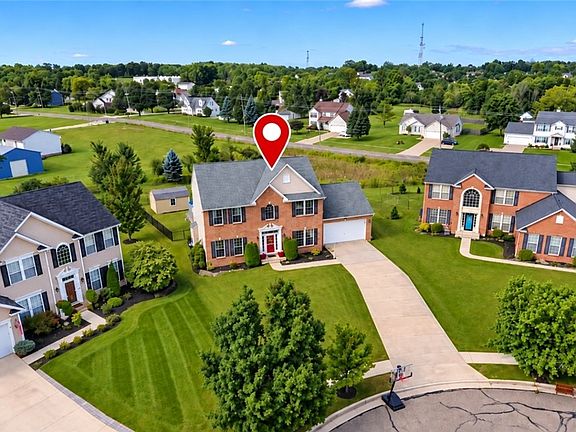 3rd image of 10065 Meadow Ridge Dr