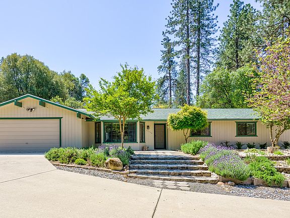2nd image of 39534 Westview Dr