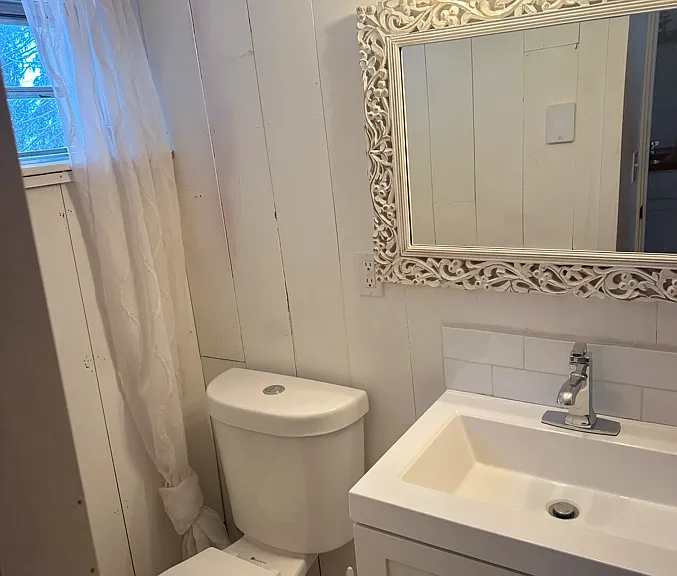 1407B Louisa Ave — Photo 4