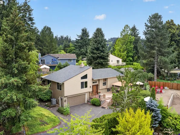 18340 SW Monte Verdi Blvd, Beaverton, OR 97007