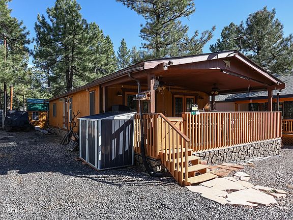 3rd image of 1129 E Coyote Rd