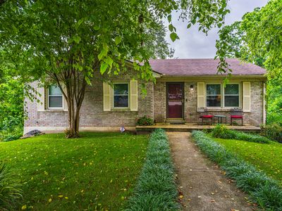 1300 Personality Ct, Lexington, KY, 40517