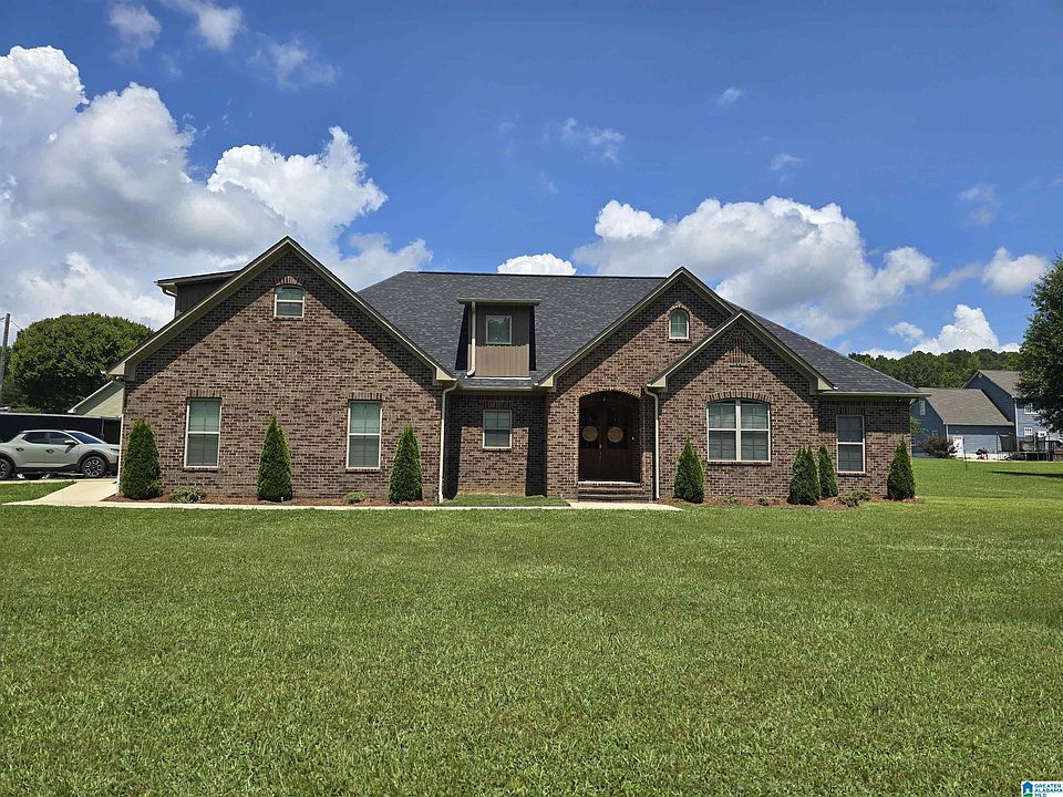 1st image of 18 Hickory Rd