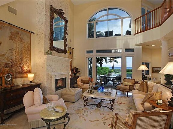4th image of 306 Alicante Dr