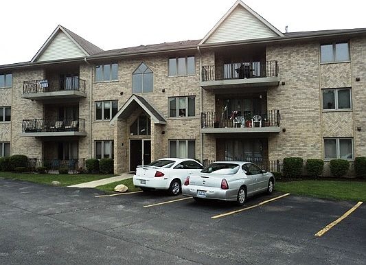1st image of 5140 Shadow Creek Dr APT 4