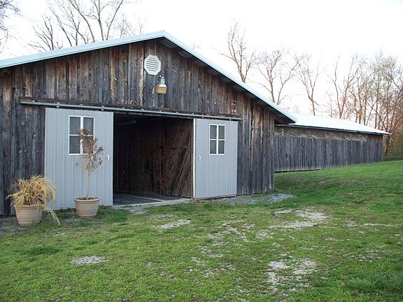 3rd image of 7207 Owens Pike