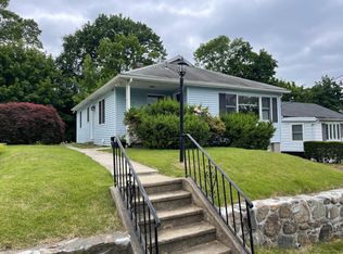 71 Elmore Ave, Croton On Hudson, NY 10520