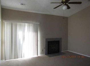 1531 E Vassar Dr, Visalia, CA 93292