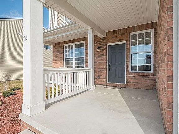 4th image of 9071 Parkland Dr