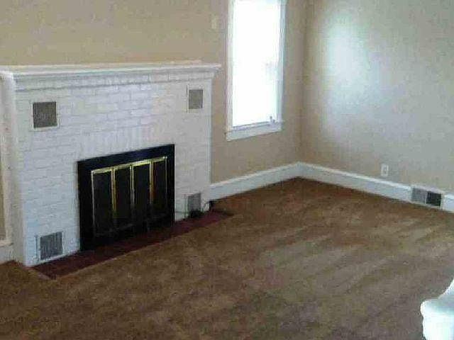 2nd image of 20 Glenside Ave