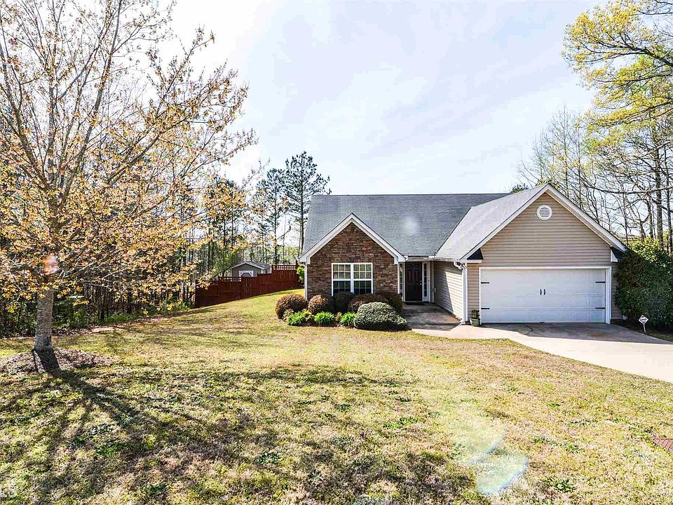 1st image of 295 Northwood Dr