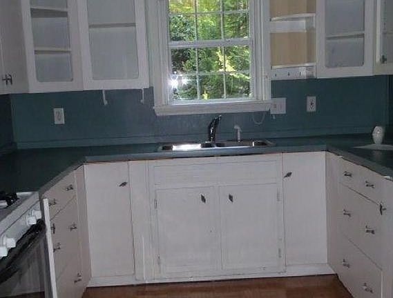 2nd image of 488 Lake Club Cir