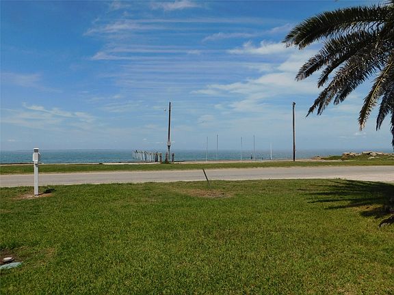 4th image of 268 S Ocean Dr