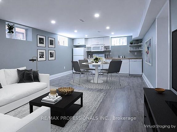 2nd image of 7 Sedgebrook Cres