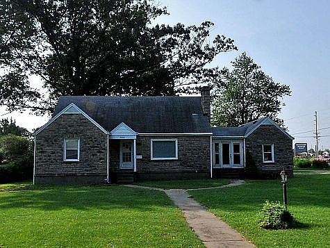 1st image of 2202 Bashford Manor Ln