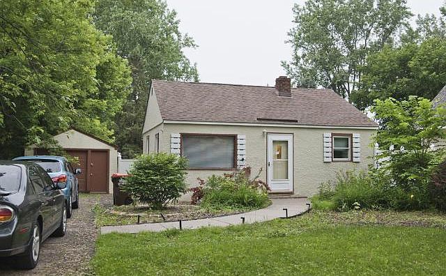 1st image of 2962 Hemingway Ave N