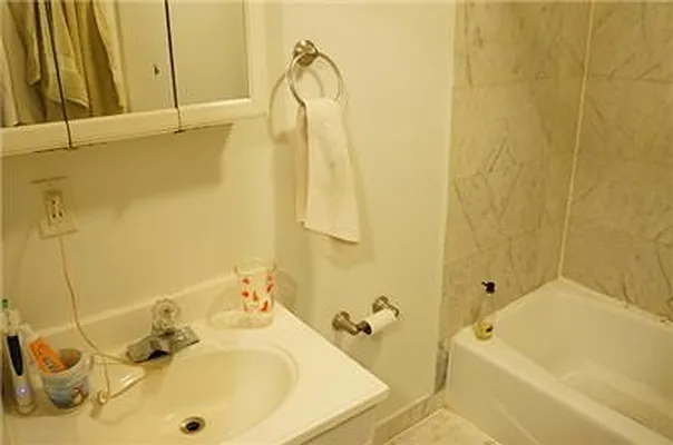 Rented by J Misrahi Realty Corp | media 26