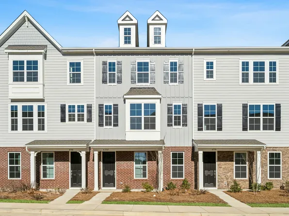 4354 Reed Creek Dr, Sherrills Ford, NC 28673