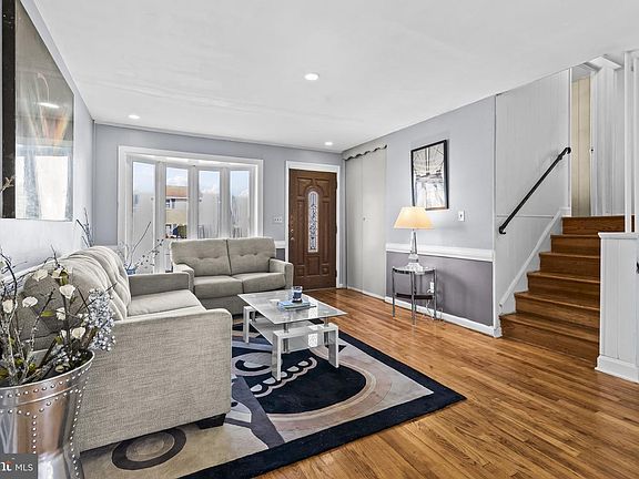 2nd image of 3407 Orbitan Rd