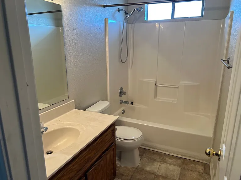 2517 Schwald Rd — Photo 5