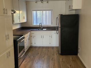 2333 Hauser Blvd APT 5, Los Angeles, CA 90016