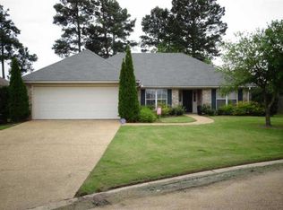 341 Ridge Cir, Brandon, MS 39047