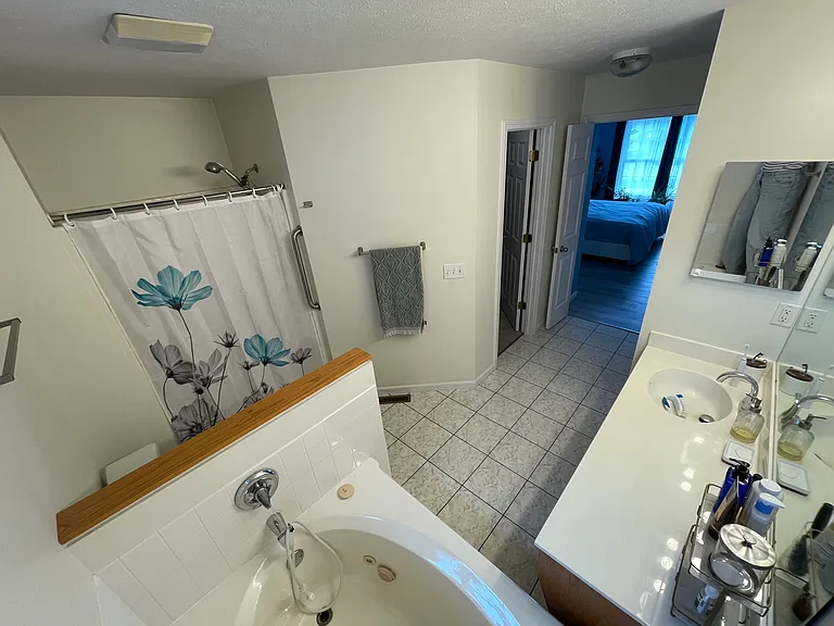 2321 Oakwood Park Dr — Photo 17