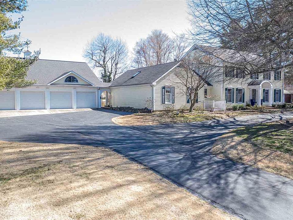 1st image of 160 Country Club Dr