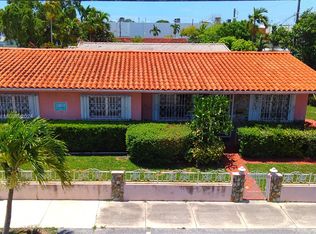 5880 SW 6th St, Miami, FL 33144