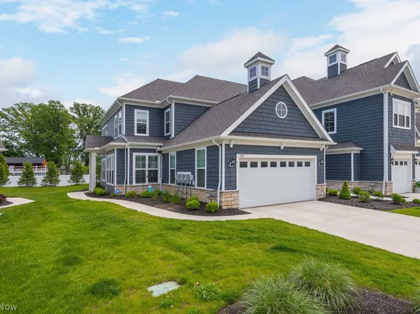 509 Port Side Dr, Avon Lake, OH 44012
