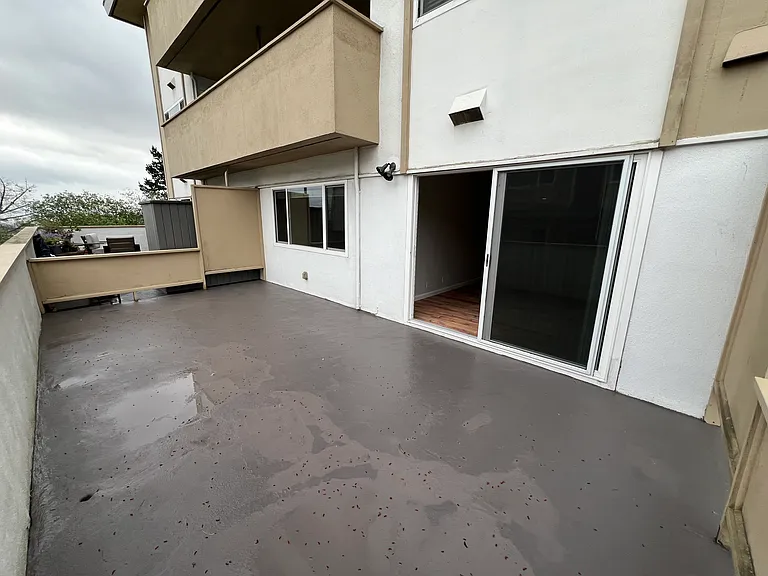 Park Plaza — Photo 11