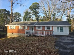 6270 Rockbridge Rd, Stone Mountain, GA 30087