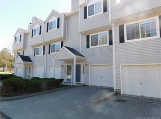 310 Boston Post Rd 135 #135, Waterford, CT 06385