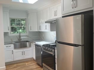 (Undisclosed Address), Dix Hills, NY 11746