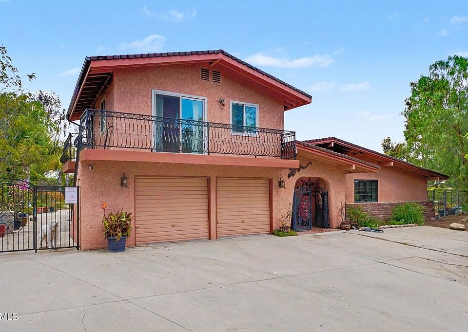 1st image of 4258 N Avenida Prado