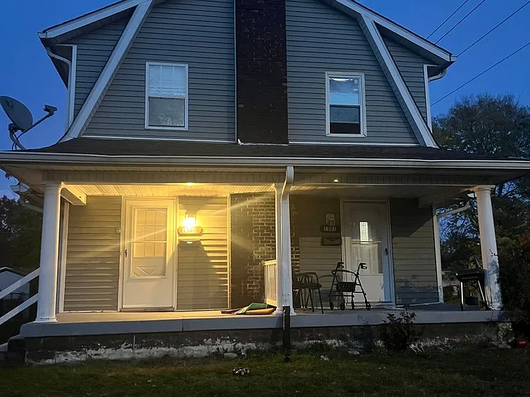 1301 N Olney St — Photo 1