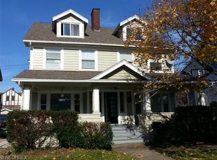 13121 Cedar Rd, Cleveland, OH 44118